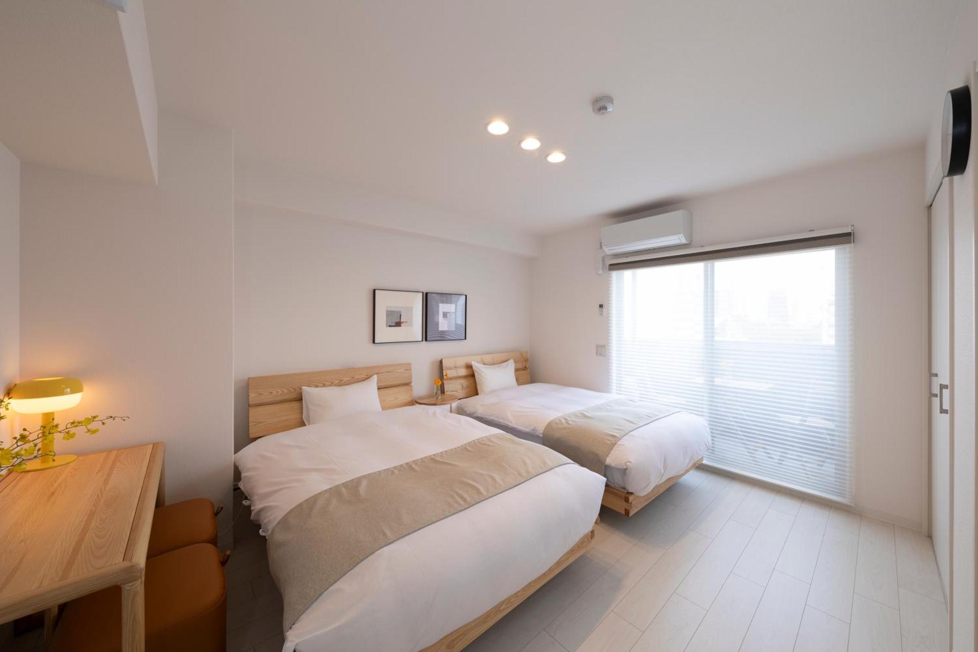 Aparthotel Shirakabanoyado - Nipponbashi 日本橋, 3 Mins Walk To Dendentown Osaka Zewnętrze zdjęcie